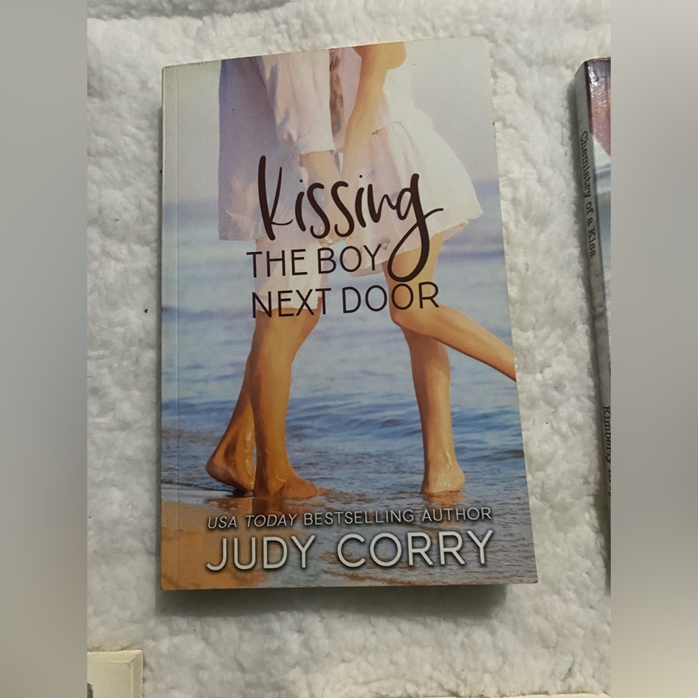 Sweet Water High Book Collection - Picture 4 of 16
